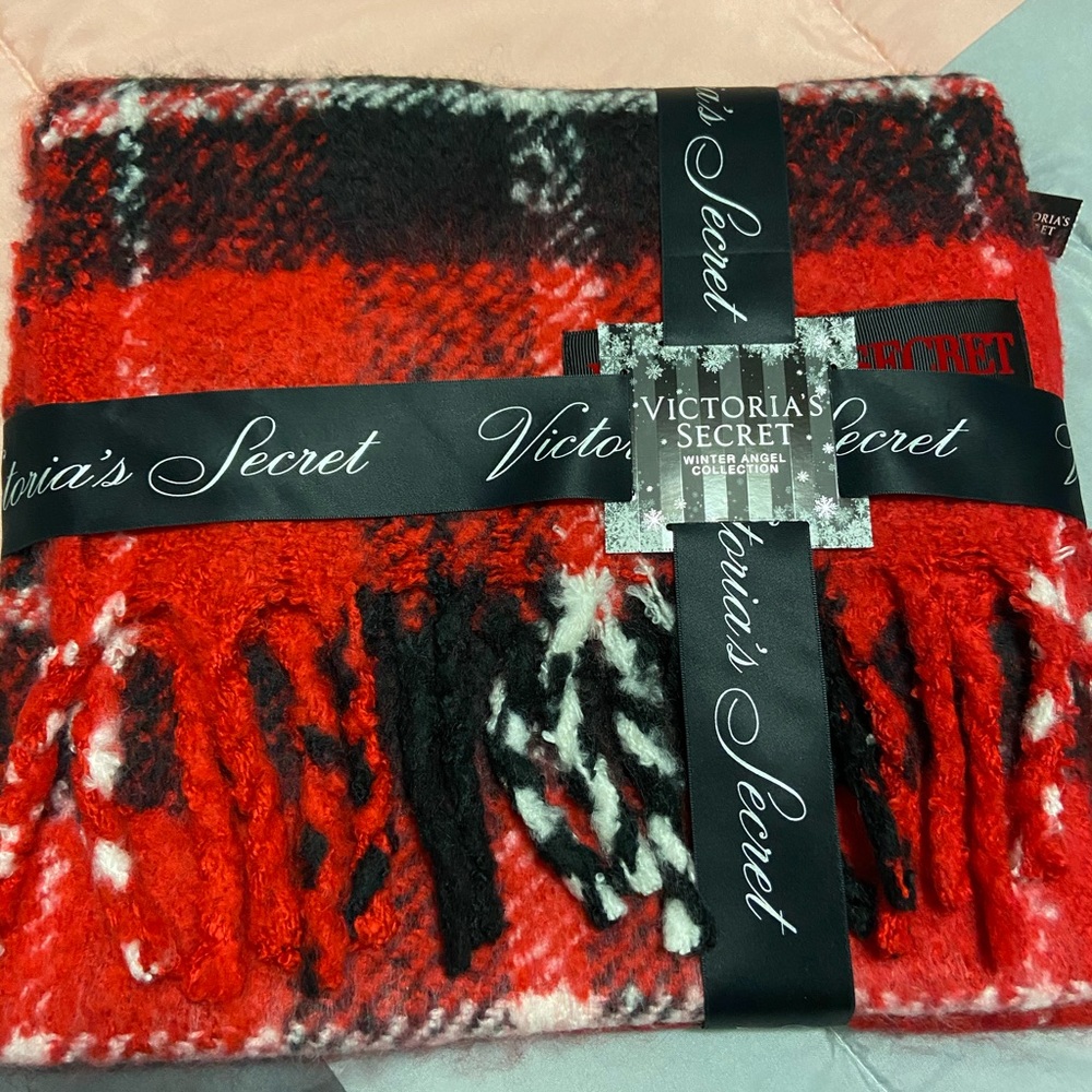 Victoria Secret Winter Angel Scarf